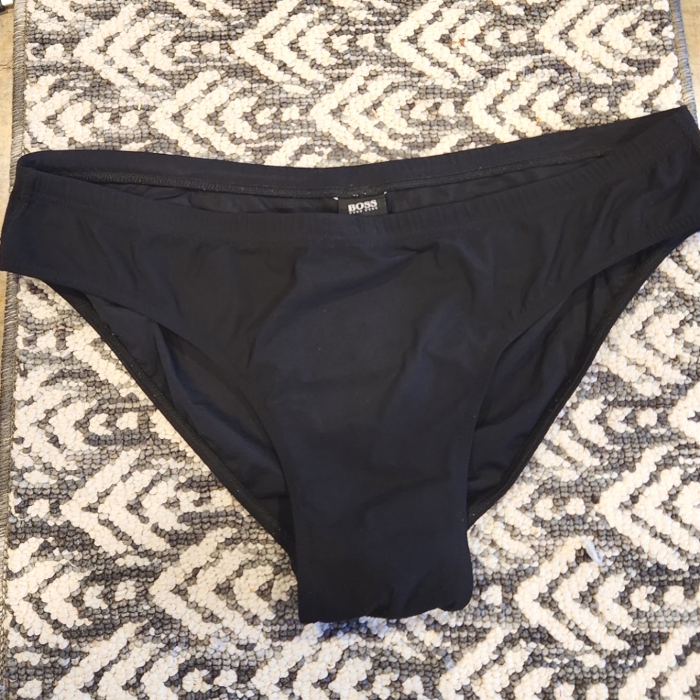 Hugo Boss swim brief - Picture 1 of 9